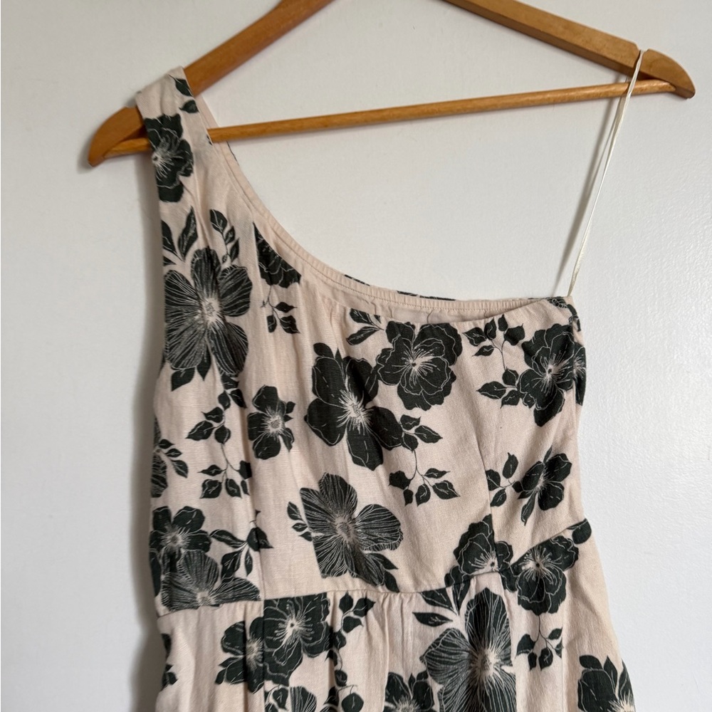 NWT Abercrombie & Fitch Cream/Green Floral Linen Blend One Shoulder Mini Dress - Picture 6 of 9